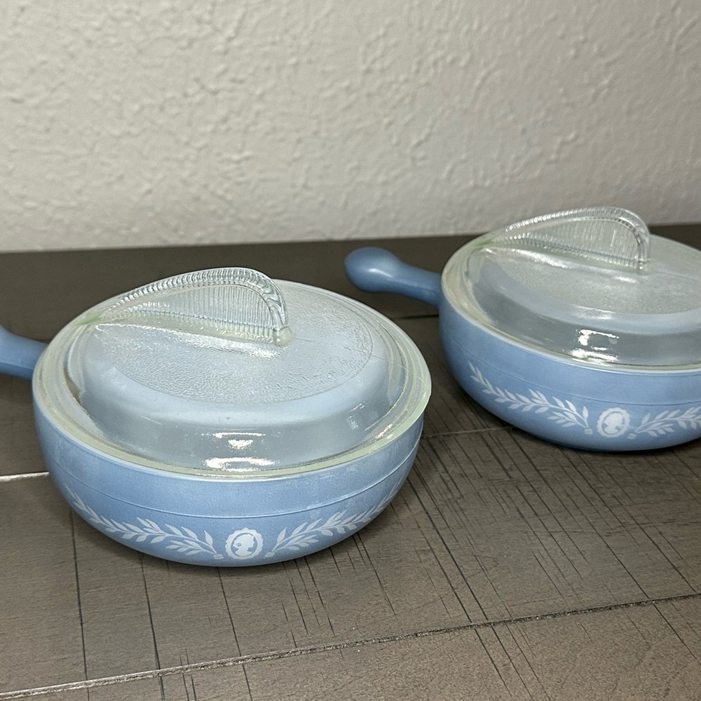 Vintage Glassbake Set of Casserole Dishes with Handles